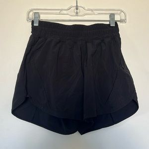 Lululemon shorts - size 6